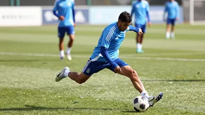 Argentina head coach Lionel Scaloni has released Leonel Flores and Tomás Palacios to play for their clubs before they...
